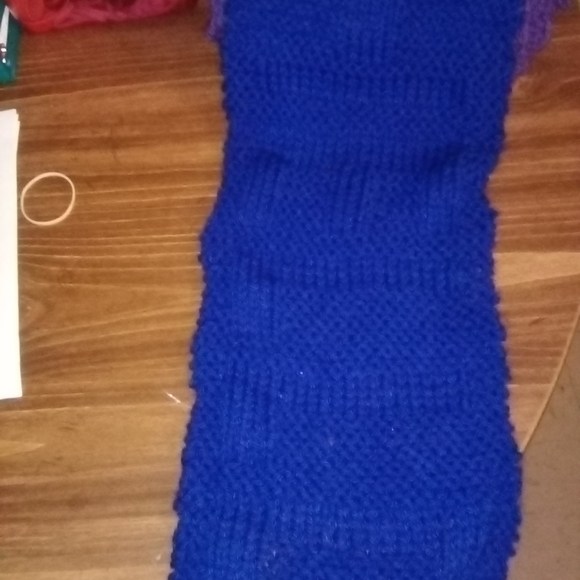 Handmade Scarf - Picture 3 of 3